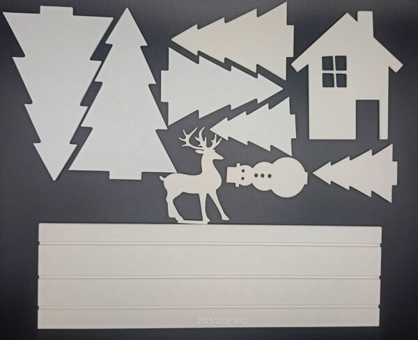 5 Božična dekoracija Hiška v gozdu